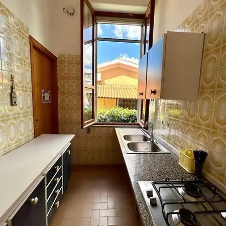 Front Poetto Beach, Cagliari, By Home&experience Casa vacanze Cagliari
