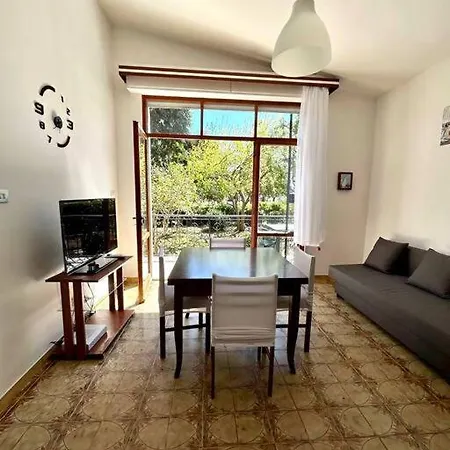 Front Poetto Beach, Cagliari, By Home&experience Casa vacanze Cagliari